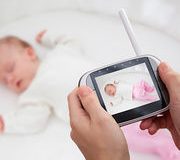 Babyphones. Évitez les modèles contrôlés sur une webcam